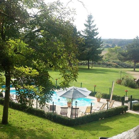 Le Logis Du Pressoir Self Catering Gites In Beautiful 18Th Century Estate In The Heart Of The Loire Valley With Heated Pool And Extensive Grounds. Les Bois-d'Anjou Экстерьер фото