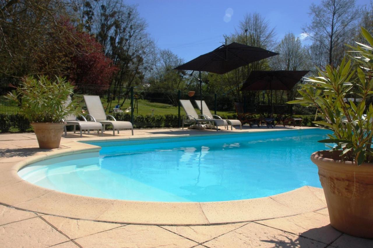 Le Logis Du Pressoir Self Catering Gites In Beautiful 18Th Century Estate In The Heart Of The Loire Valley With Heated Pool And Extensive Grounds. Les Bois-d'Anjou Экстерьер фото